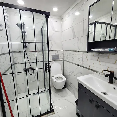 Apartment Kiralik Havuzlu 1+1